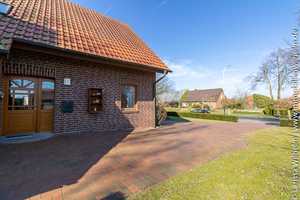 Gepflegtes Einfamilienhaus mit Garage und PV-Anlage in Surwold – Emsland (Kreis) – Vorschaubild 2