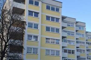 Von privat: Helle 3-Zimmer-Wohnung im 5. OG mit Südbalkon und Alpenblick in Unterschleißheim