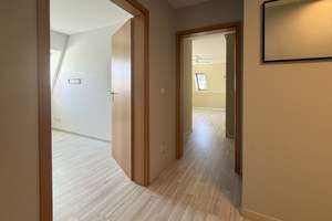 Schöne 1,5 Zimmer Whg mit EBK. (Besichtigung nur 16.05.!!!) – Die vollständige Adresse der Immobilie erhältst du vom Anbieter., 12355 Rudow, Berlin – Vorschaubild 9