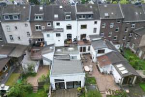 Historischer Charme trifft moderne Qualität – vollvermietetes Wohn- und Geschäftshaus – Die vollständige Adresse der Immobilie erhältst du vom Anbieter., 51061 Flittard, Köln – Vorschaubild 2