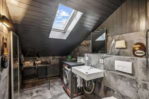 Modernisiertes 3-Familienhaus mit Dachterrasse und Garten  in Mönchengladbach – Die vollständige Adresse der Immobilie erhältst du vom Anbieter., 41238 Odenkirchen-Mitte, Mönchengladbach – Vorschaubild 3