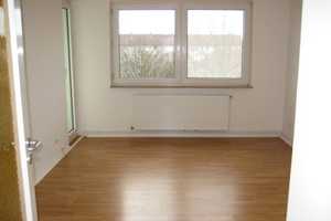 Wunderschöne 2-Zimmer Wohnung mit Südbalkon – Amundsenweg 4, 30655 Hannover – Vorschaubild 3