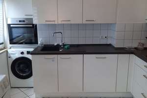 Modernisiert in 2018. Erdgeschoss-Wohnung in zentraler Wohnlage. Übernahme Einbauküche mgl. – Frohnhauser Str. 134, 45144 Holsterhausen, Essen – Vorschaubild 2