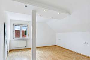 Ein Loft über den Dächern – mit 360° Rundumblick auf außergewöhnlicher Dachterrasse – Die vollständige Adresse der Immobilie erhältst du vom Anbieter., 70327 Untertürkheim (Ortsteil), Stuttgart – Vorschaubild 15