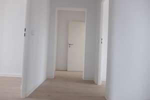 +++  Wohlfühlwohnung mit Balkon wartet auf Euch  +++ – Yorckstraße 32a, 9130 Yorckgebiet, Chemnitz – Vorschaubild 6