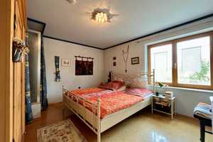 Das Objekt ist vielseitig nutzbar!! Zwei Immobilien mit großem Grundstück und 4 Garagen zu verkaufen – Bernhardswald, Regensburg (Kreis), 93170 Regensburg (Kreis) – Vorschaubild 15