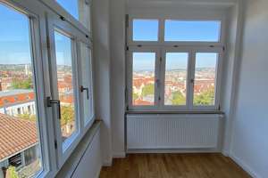 Altbaucharme trifft Panorama: Wohnen über den Dächern des Westens – Die vollständige Adresse der Immobilie erhältst du vom Anbieter., 70197 Rotebühl, Stuttgart – Vorschaubild 4