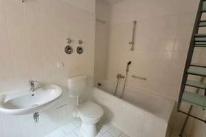 Property thumbnail 12