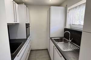 Moderne 2,5-Zimmer-Wohnung mit 2 Balkonen, Fußbodenheizung & Garage – Die vollständige Adresse der Immobilie erhältst du vom Anbieter., 70327 Untertürkheim (Ortsteil), Stuttgart – Vorschaubild 4