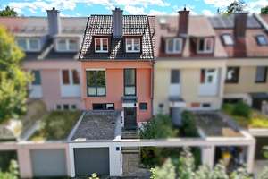 Charmantes Reihenhaus mit Garten, Balkon und Garage in ruhiger, zentraler Lage von Garching