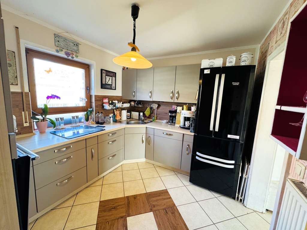 Immobilie in Burghaslach - Freistehendes Einfamilienhaus mit großem Garten in Burghaslach - Bild 1