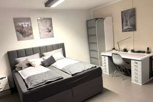 Neuwertiges, RMH mit 156 qm in Bad Brückenau mit Carport ruhige sonnige Lage – Die vollständige Adresse der Immobilie erhältst du vom Anbieter., 97769 Bad Brückenau – Vorschaubild 17