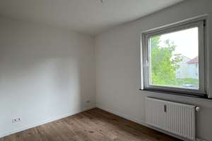 Entspannung trifft auf Geräumigkeit - 3 Zi. Traum mit EBK in gemütlicher Umgebung – Lindenstraße 37, 38448 Vorsfelde, Wolfsburg – Vorschaubild 8