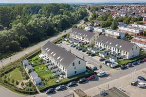 Geräumiges und neuwertiges  Reihenmittelhaus in Riedstadt-Erfelden im Grünen am Altrhein  – Die vollständige Adresse der Immobilie erhältst du vom Anbieter., 64560 Riedstadt – Vorschaubild 3