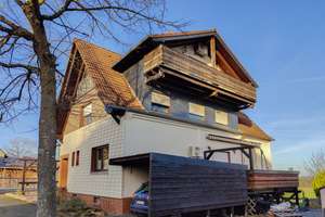 ***Reduziert***Einfamilienhaus mit ELW, 2 Garagen und Fernblick zwischen Flammersfeld und Horhausen! – Die vollständige Adresse der Immobilie erhältst du vom Anbieter., 57632 Eichen – Vorschaubild 2