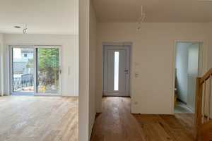 Vermietetes Einfamilienhaus (KfW40) mit Bergblick in guter Stadtrandlage – Traunstein (Kreis) – Vorschaubild 7