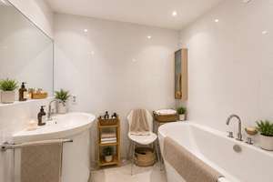 *WUNDERSCHÖNE 5 ZI WOHNUNG MIT TERRASSE* - IN NIEDERKASSEL – Peter-Roos-Str. 10, 40547 Niederkassel, Düsseldorf – Vorschaubild 5