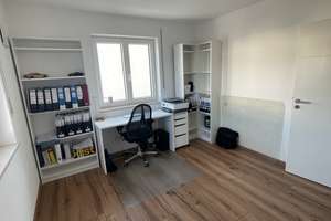 Großzügige 4,5-Zimmer-Wohnung mit Gartenanteil in Ergoldsbach – Die vollständige Adresse der Immobilie erhältst du vom Anbieter., 84061 Ergoldsbach – Vorschaubild 6