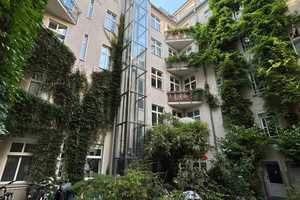 Exklusive Wohnung mit Balkon im Prenzlauer Berg – Kanzowstraße 6, 10439 Berlin – Vorschaubild 1
