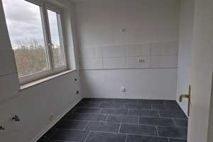 Schicke 3-Zimmer-Wohnung mit Balkon in Porz-Finkenberg – Konrad-Adenauer-Straße 8, 51149 Köln – Vorschaubild 4