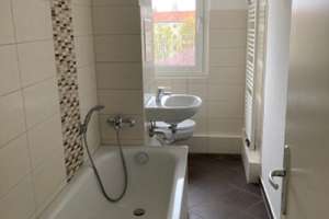 Lichtdurchflutete Dreiraumwohnung mit Balkon zu vermieten – Heeresbergstraße 22, 7549 Lusan-Zentrum, Gera – Vorschaubild 6