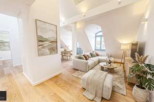 Bestlage Lehel: Kernsanierte Altbau-Traumwohnung mit Dachterrasse und Balkon – Die vollständige Adresse der Immobilie erhältst du vom Anbieter., 80538 Lehel, München – Vorschaubild 5