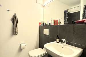 Uninähe - 2 Zimmer KUBOX-Apartment mit Einbauküche und Terrasse – Artillerieweg 39, 26129 Oldenburg (Oldenburg) – Vorschaubild 4