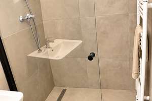 Kernsanierte DG-Wohnung nahe Viersener Innenstadt – 41747 Viersen – Vorschaubild 8