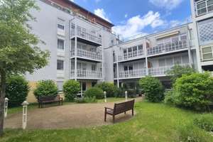 Attraktive 4-Zimmer-Wohnung mit zwei Balkonen in zentraler Lage von Offenbach