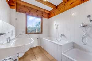 Freistehendes Holzhaus in idyllischer Natur nahe Köln – Einliegerwohnung, ruhige Sackgasse – Hauptstraße 56, 51503 Rösrath – Vorschaubild 11