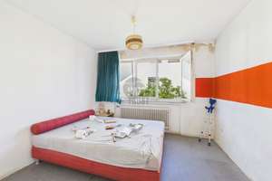 DREIFAMILIENHAUS IN RUHIGER LAGE VON PFORZHEIM BRÖTZINGEN: TOP-LAGE, GARTEN & ENTWICKLUNGSCHANCE! – Die vollständige Adresse der Immobilie erhältst du vom Anbieter., 75179 Brötzingen, Pforzheim – Vorschaubild 10