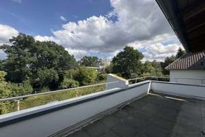 Wohnen im Penthouse über den Dächern von Kassel-Wilhelmshöhe, den Bergpark in direkter Nähe – Die vollständige Adresse der Immobilie erhältst du vom Anbieter., 34131 Bad Wilhelmshöhe, Kassel – Vorschaubild 10