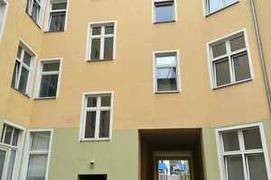 Kapitalanlage in bester Lage: Vermietete 2-Zimmer-Wohnung Eigenbedarf ab 2030 – Landsberger Allee 16, 10249 Berlin – Vorschaubild 1