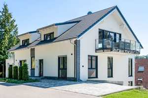 Eine sichere Entscheidung. Modernes Zweifamilienhaus, hochwertige Ausstattung, KfW55, Garten, Garage – Breisgau-Hochschwarzwald (Kreis) – Vorschaubild 4