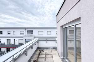 Wohnen ganz oben: 2-Zimmer-Wohnung mit Einbauküche und Dachterrasse – Berliner Allee 8B, 64295 Darmstadt-West, Darmstadt – Vorschaubild 10