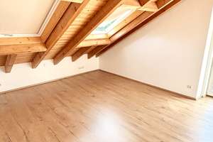 Helle 2-Zimmer Dachgeschosswohnung in Aschaffenburg – Feldchenstr 59, 63743 Schweinheim, Aschaffenburg – Vorschaubild 5