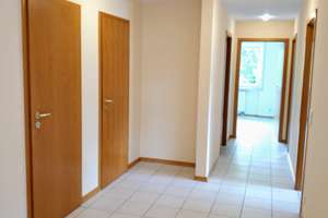  Top Ausstattung 104 qm Wohnfläche, in einem voll verklickerten Wohnhaus – Lerchenweg 25a, 53797 Lohmar – Vorschaubild 5