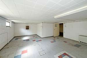 Großzügiges Einfamilienhaus auf einem Traumgrundstück mit Pool, Garage & Platz für die ganze Familie – Birnhornweg 11, 12107 Mariendorf, Berlin – Vorschaubild 51