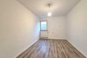 Charmantes Wohnhaus mit zwei Wohneinheiten & ausbaufähiger Scheune – Ludwigsburg (Kreis) – Vorschaubild 7