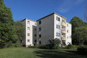 Wohnung mit Balkon sucht Nachmieter // 2.OG Wohnung 1