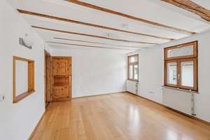++Charmantes Immobilien-Ensemble mit vielfältigen Nutzungsmöglichkeiten in Heddernheim++ – 60439 Heddernheim, Frankfurt am Main – Vorschaubild 17
