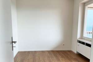Wohngenuss & Rheinblick, frisch modernisiert mit Rundum-Panorama-Balkon, neues Bad, Gäste-WC, Aufzug – Krohstraße 4, 50968 Bayenthal, Köln – Vorschaubild 10