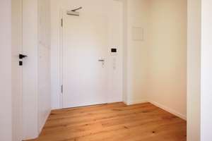 Helle 2-Zimmer-Wohnung mit Einbauküche und Balkon in Südlage – Dieskaustraße 74, 4229 Kleinzschocher, Leipzig – Vorschaubild 2