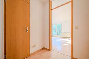 HELL & FREUNDLICH – BEZUGSFREI – GROSSE TERRASSE – WANNENBAD – TG-PARKER – Die vollständige Adresse der Immobilie erhältst du vom Anbieter., 1219 Strehlen, Dresden – Vorschaubild 7