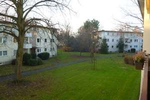 3-Zimmer-Wohnung mit neuem Bad und Balkon in grüner Umgebung – Im Schlenk 133, 47055 Wanheimerort, Duisburg – Vorschaubild 10