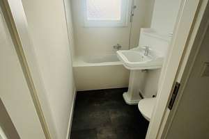 Moderne, frisch renovierte 2-Zimmer-Wohnung mit großem Balkon in Sachsenhausen-Süd – 60598 Sachsenhausen-Süd, Frankfurt am Main – Vorschaubild 11