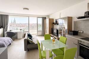 Über den Dächern Münchens – helles Apartment mit Balkon und beeindruckendem Stadtblick – 80339 Schwanthalerhöhe (Ortsteil), München – Vorschaubild 1