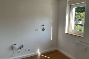 Schöne Zweizimmerwohnung direkt an der BfA! – Velburger Str. 2, 90478 Ludwigsfeld, Nürnberg – Vorschaubild 7
