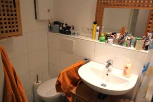 PERFEKTE KAPITALANLAGE MFH GAS-ZH KFF BALKONE GARAGEN SEPARATE KÜCHEN TOP-ZUSTAND RUHIGE LAGE ELLER – 40229 Eller, Düsseldorf – Vorschaubild 9