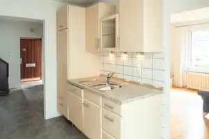 Haus zum Grundstückspreis - charmantes Siedlungshaus auf großem Grundstück in Norderstedt-Garstedt – Segeberg (Kreis) – Vorschaubild 8